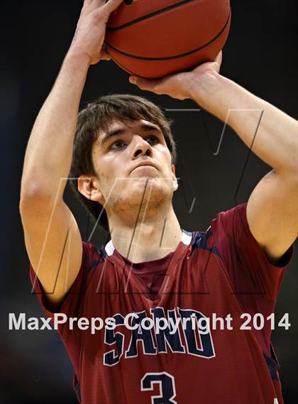 Thumbnail 1 in Pueblo East vs. Sand Creek (CHSAA 4A Semifinal) photogallery.