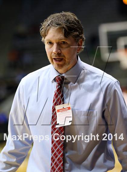 Thumbnail 2 in Pueblo East vs. Sand Creek (CHSAA 4A Semifinal) photogallery.