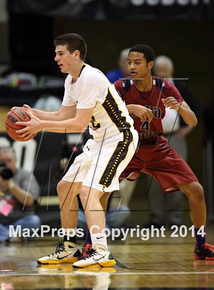 Thumbnail 2 in Pueblo East vs. Sand Creek (CHSAA 4A Semifinal) photogallery.