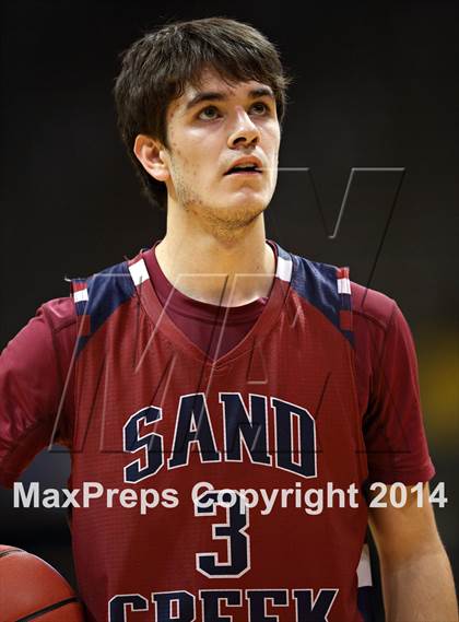 Thumbnail 2 in Pueblo East vs. Sand Creek (CHSAA 4A Semifinal) photogallery.