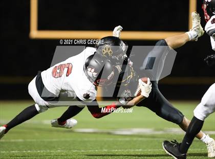 Thumbnail 3 in Wilson Magnet @ Honeoye Falls-Lima photogallery.
