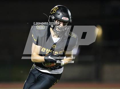 Thumbnail 3 in Wilson Magnet @ Honeoye Falls-Lima photogallery.