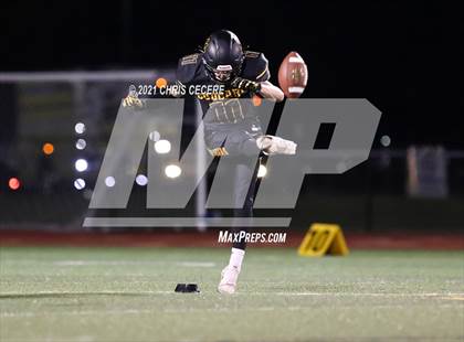 Thumbnail 3 in Wilson Magnet @ Honeoye Falls-Lima photogallery.