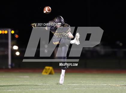 Thumbnail 2 in Wilson Magnet @ Honeoye Falls-Lima photogallery.