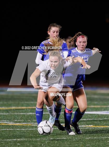Thumbnail 3 in Wilton @ Hall (CIAC 2nd Round) photogallery.