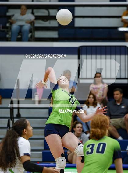 Thumbnail 1 in Mountain Crest @ Ridgeline photogallery.