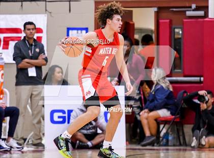 Thumbnail 3 in Mater Dei vs Perry (Hoophall West Tournament)  photogallery.