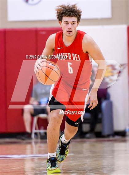 Thumbnail 1 in Mater Dei vs Perry (Hoophall West Tournament)  photogallery.