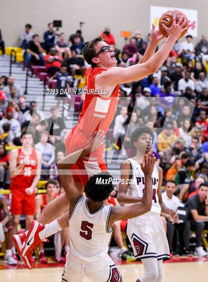 Thumbnail 2 in Mater Dei vs Perry (Hoophall West Tournament)  photogallery.