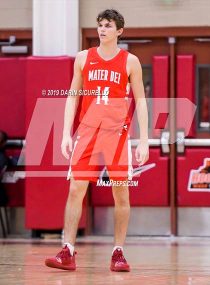 Thumbnail 2 in Mater Dei vs Perry (Hoophall West Tournament)  photogallery.