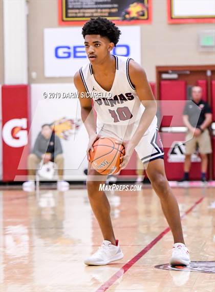 Thumbnail 3 in Mater Dei vs Perry (Hoophall West Tournament)  photogallery.