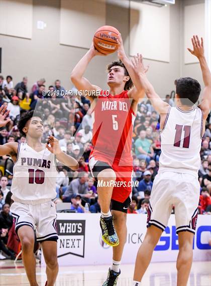 Thumbnail 2 in Mater Dei vs Perry (Hoophall West Tournament)  photogallery.