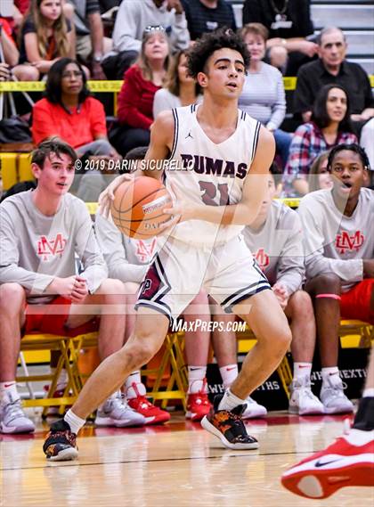 Thumbnail 2 in Mater Dei vs Perry (Hoophall West Tournament)  photogallery.