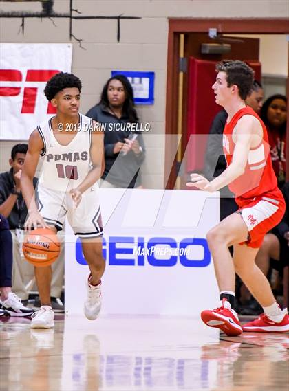 Thumbnail 1 in Mater Dei vs Perry (Hoophall West Tournament)  photogallery.