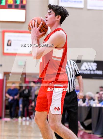 Thumbnail 2 in Mater Dei vs Perry (Hoophall West Tournament)  photogallery.