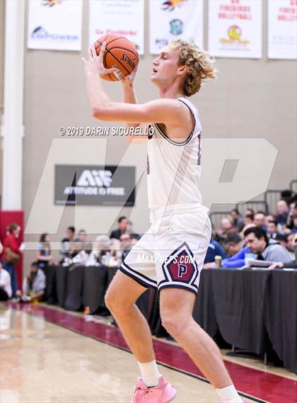 Thumbnail 2 in Mater Dei vs Perry (Hoophall West Tournament)  photogallery.