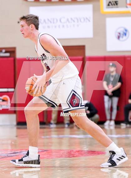 Thumbnail 2 in Mater Dei vs Perry (Hoophall West Tournament)  photogallery.
