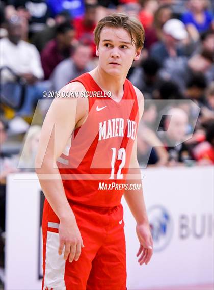 Thumbnail 3 in Mater Dei vs Perry (Hoophall West Tournament)  photogallery.