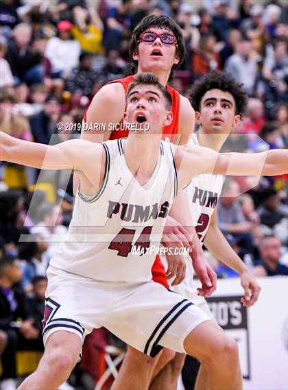 Thumbnail 1 in Mater Dei vs Perry (Hoophall West Tournament)  photogallery.