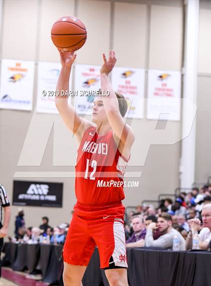 Thumbnail 3 in Mater Dei vs Perry (Hoophall West Tournament)  photogallery.