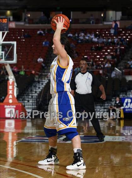 Thumbnail 2 in Brock vs. San Saba (UIL 2A Semifinal) photogallery.