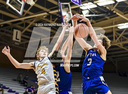 Thumbnail 3 in Delta vs. Tipton (Fieldhouse Classic) photogallery.