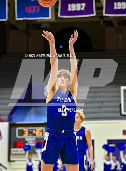 Thumbnail 1 in Delta vs. Tipton (Fieldhouse Classic) photogallery.