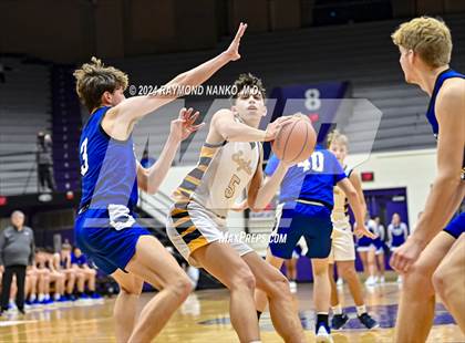 Thumbnail 2 in Delta vs. Tipton (Fieldhouse Classic) photogallery.
