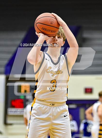 Thumbnail 2 in Delta vs. Tipton (Fieldhouse Classic) photogallery.