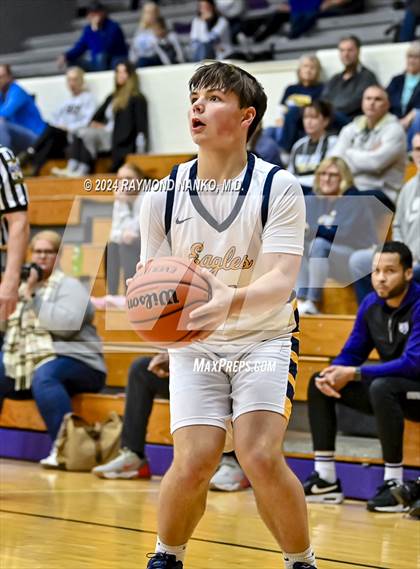 Thumbnail 1 in Delta vs. Tipton (Fieldhouse Classic) photogallery.