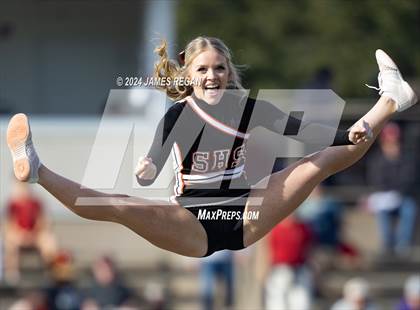 Thumbnail 2 in Summerville @ Sacred Heart Prep (CIF State Division 6-A Regional Final) photogallery.