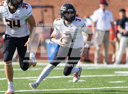 Thumbnail 2 in Summerville @ Sacred Heart Prep (CIF State Division 6-A Regional Final) photogallery.