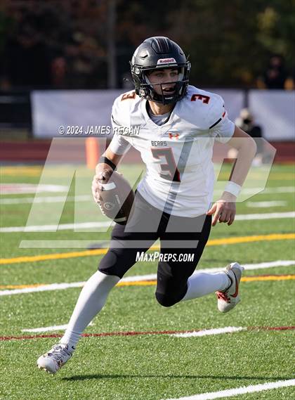 Thumbnail 3 in Summerville @ Sacred Heart Prep (CIF State Division 6-A Regional Final) photogallery.