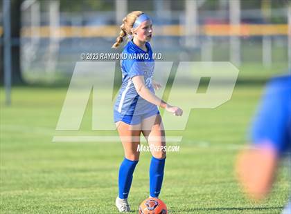 Thumbnail 3 in Franklin Central vs. Hamilton Southeastern  photogallery.