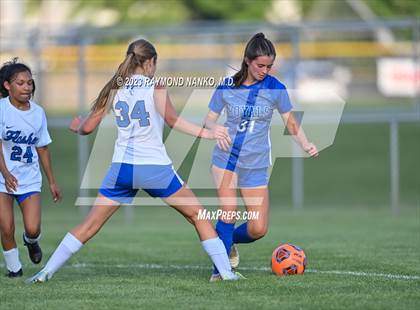 Thumbnail 1 in Franklin Central vs. Hamilton Southeastern  photogallery.