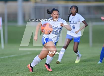 Thumbnail 1 in Franklin Central vs. Hamilton Southeastern  photogallery.