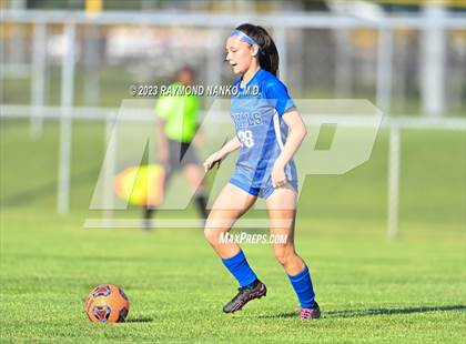 Thumbnail 2 in Franklin Central vs. Hamilton Southeastern  photogallery.
