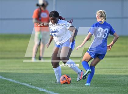 Thumbnail 3 in Franklin Central vs. Hamilton Southeastern  photogallery.