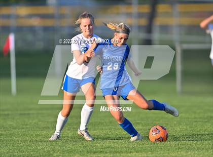 Thumbnail 1 in Franklin Central vs. Hamilton Southeastern  photogallery.