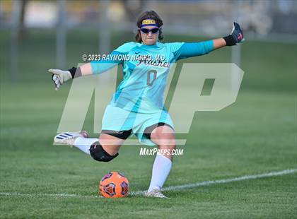 Thumbnail 3 in Franklin Central vs. Hamilton Southeastern  photogallery.
