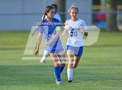 Thumbnail 3 in Franklin Central vs. Hamilton Southeastern  photogallery.