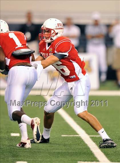 Thumbnail 1 in THSCA All-Star Football Game (Cowboys Stadium) photogallery.