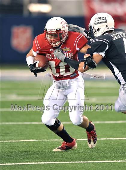 Thumbnail 2 in THSCA All-Star Football Game (Cowboys Stadium) photogallery.