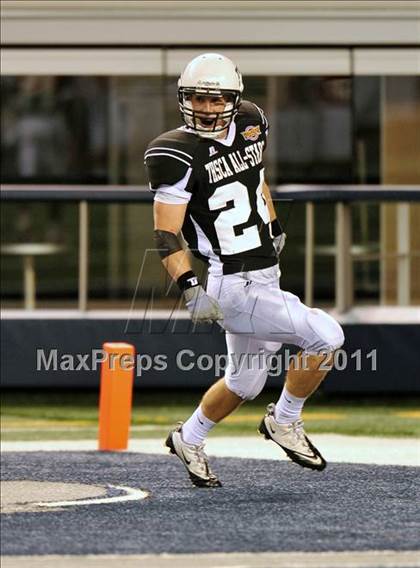 Thumbnail 2 in THSCA All-Star Football Game (Cowboys Stadium) photogallery.