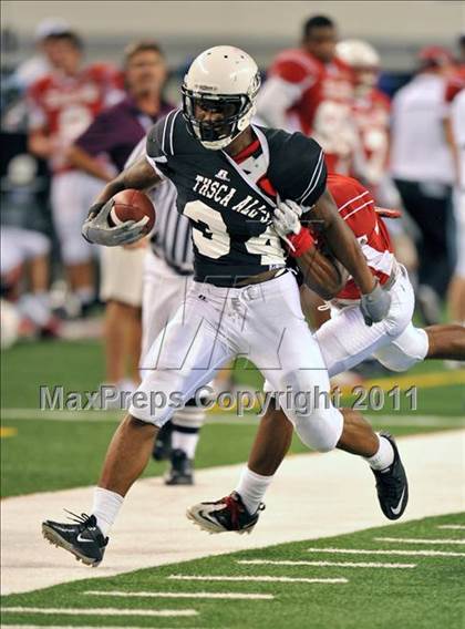 Thumbnail 2 in THSCA All-Star Football Game (Cowboys Stadium) photogallery.