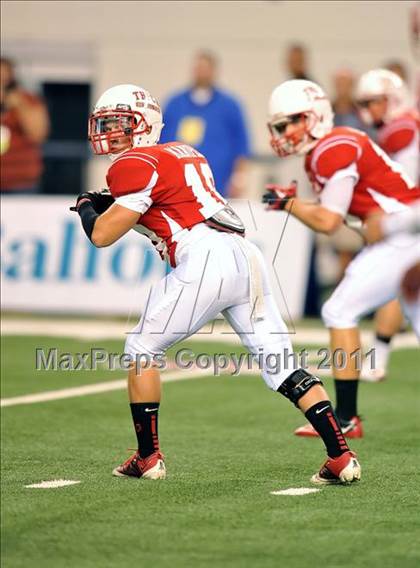 Thumbnail 2 in THSCA All-Star Football Game (Cowboys Stadium) photogallery.