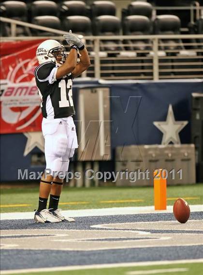 Thumbnail 2 in THSCA All-Star Football Game (Cowboys Stadium) photogallery.