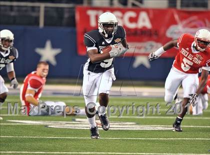 Thumbnail 2 in THSCA All-Star Football Game (Cowboys Stadium) photogallery.