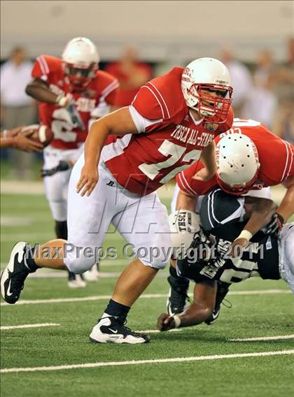 Thumbnail 2 in THSCA All-Star Football Game (Cowboys Stadium) photogallery.