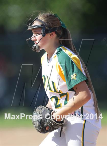 Thumbnail 3 in Royal vs. Alemany (Suzanne Manlet Softball Invitational) photogallery.